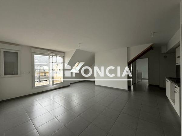 Location Appartement 3 pièces 60.4 m² - 28 Rue du vermont Honfleur 14600