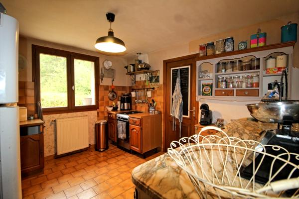 Maison à vendre à Terres-de-Haute-Charente (16270) - Charente