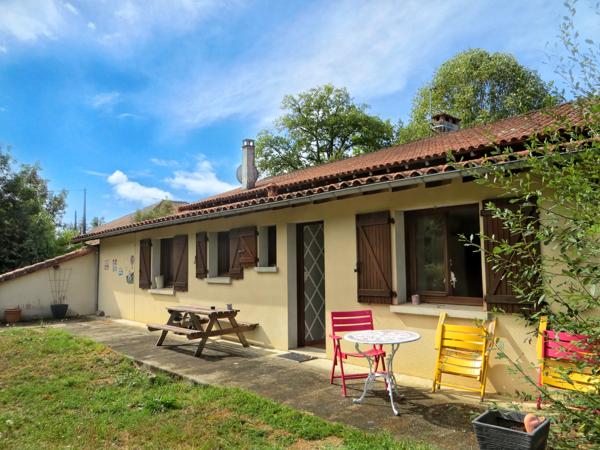 Maison à vendre à Terres-de-Haute-Charente (16270) - Charente