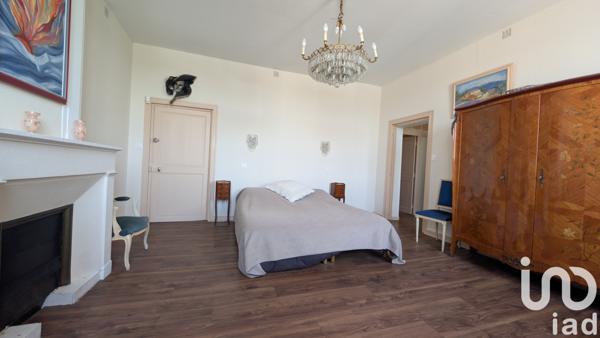 Maison à vendre 9 pièces 250 m² Tonnay-Charente