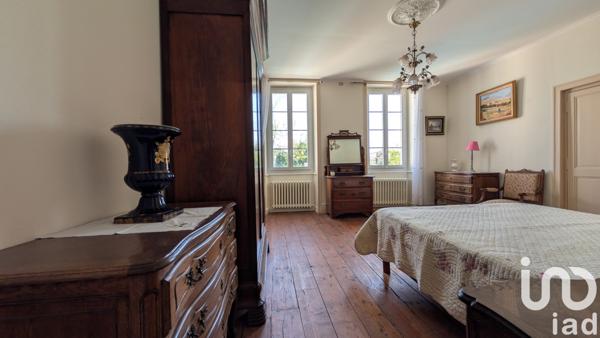Maison à vendre 9 pièces 250 m² Tonnay-Charente