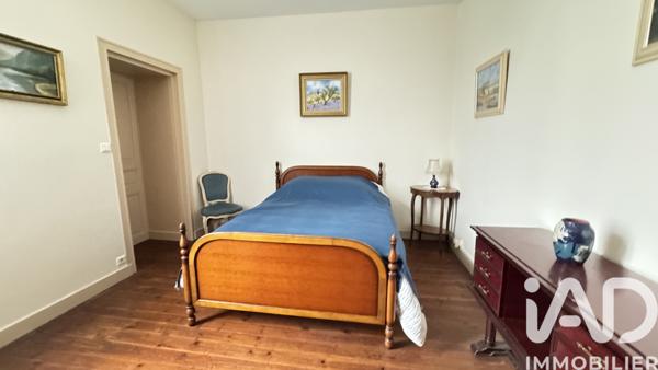 Maison à vendre 9 pièces 250 m² Tonnay-Charente