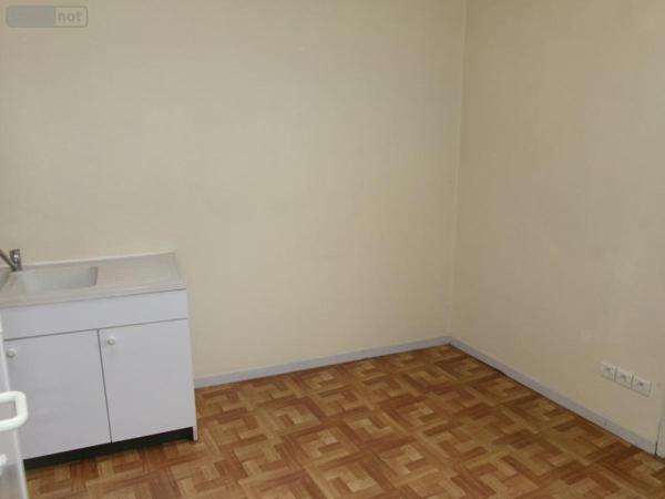 Fonds et/ou murs commerciaux à louer à Béthune dans le Pas-de-Calais (62400), ref : 62023-L1409