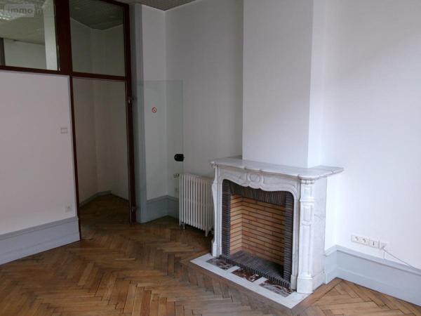 Fonds et/ou murs commerciaux à louer à Béthune dans le Pas-de-Calais (62400), ref : 62023-L1409