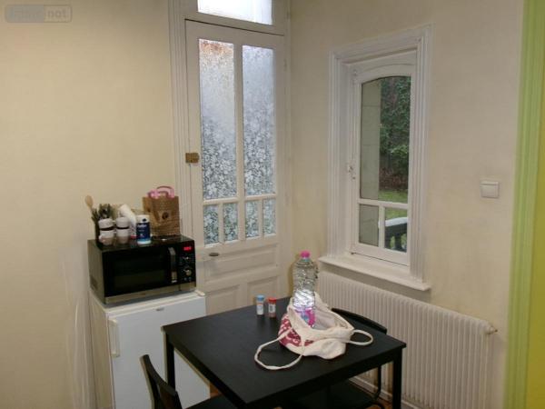 Fonds et/ou murs commerciaux à louer à Béthune dans le Pas-de-Calais (62400), ref : 62023-L1409