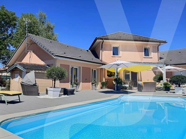 Maison 205 m² – Piscine – Terrain 2 000 m² - 88410 Monthureux-sur-Saône - Réf 87198068
