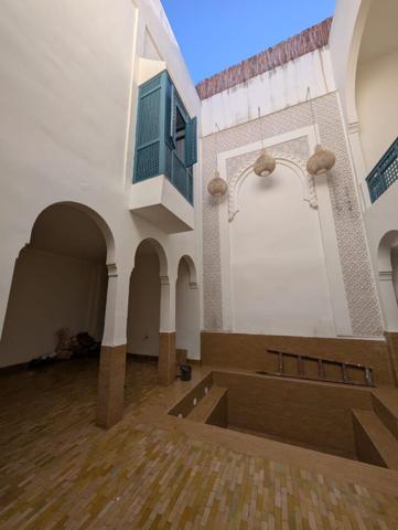 A vendre Superbe Riad 230 m2 au sol de 8 chambres à Zaouia Abassia - Marrakech