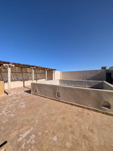 A vendre Superbe Riad 230 m2 au sol de 8 chambres à Zaouia Abassia - Marrakech