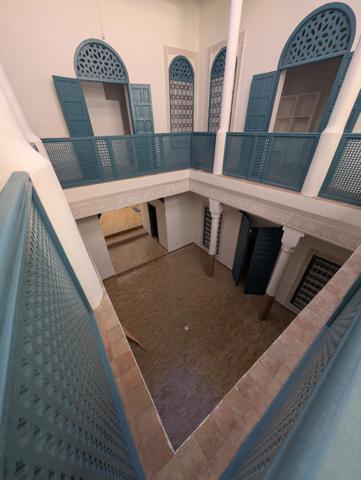 A vendre Superbe Riad 230 m2 au sol de 8 chambres à Zaouia Abassia - Marrakech