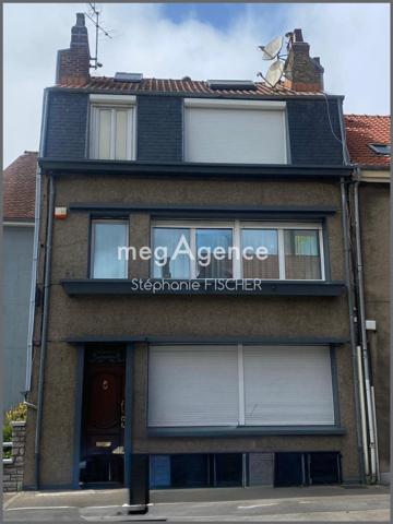 Maison à BOULOGNE-SUR-MER, 62200 - 9 pièces 236m²