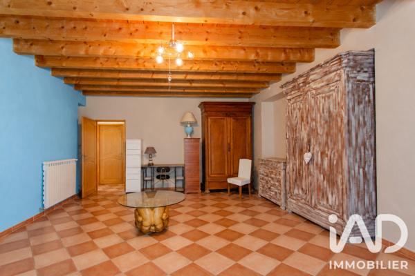 Maison à vendre 10 pièces 359,5 m² Tarascon