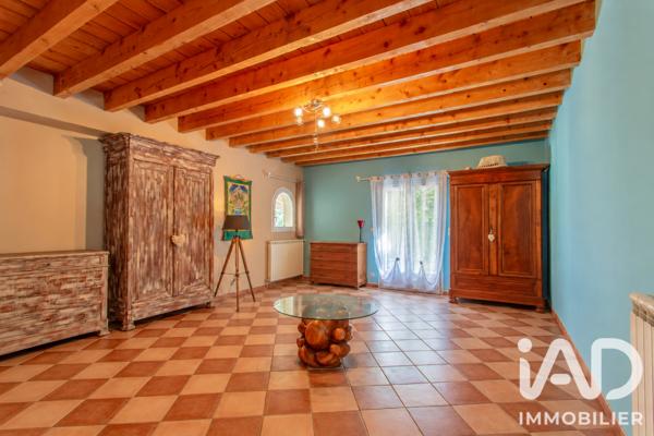 Maison à vendre 10 pièces 359,5 m² Tarascon