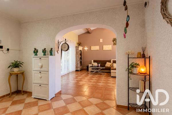 Maison à vendre 10 pièces 359,5 m² Tarascon