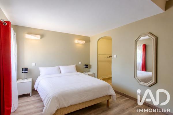 Maison à vendre 10 pièces 359,5 m² Tarascon