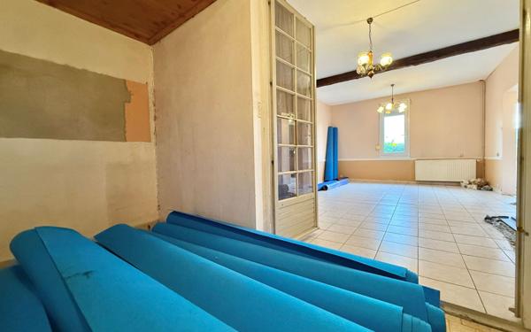 Maison à vendre    2 pièces • 65 m2 Perrigny-lès-Dijon