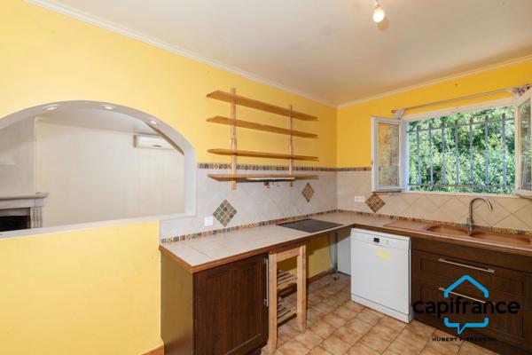 83. Sollies Toucas, maison de 108 m2 sur une parcelle de 338 m2, calme, 4 ch.