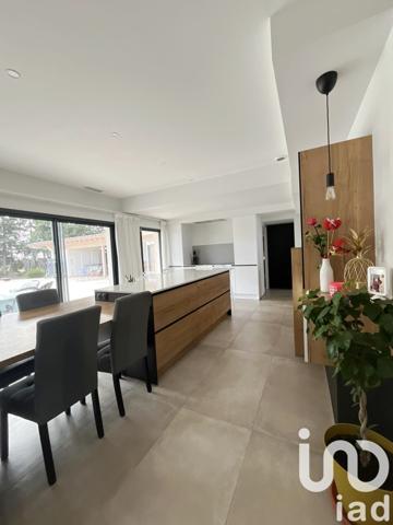 Maison à vendre 6 pièces 173 m² Sallèles-d'Aude