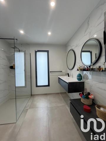 Maison à vendre 6 pièces 173 m² Sallèles-d'Aude