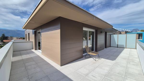 Appartement Saint Martin D Heres 5 pièce(s) 108 m2