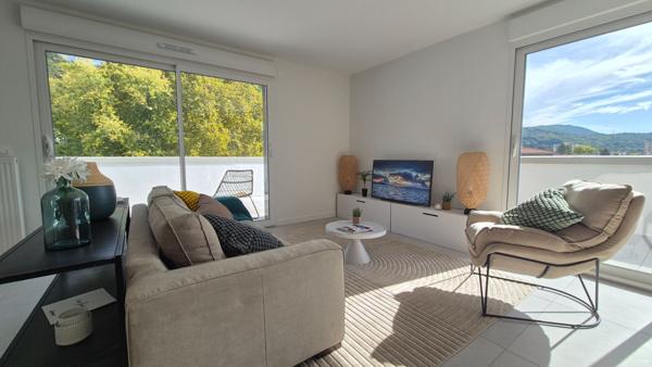 Appartement Saint Martin D Heres 5 pièce(s) 108 m2