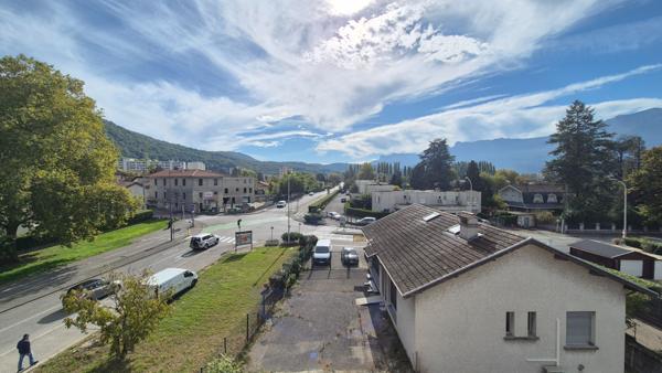 Appartement Saint Martin D Heres 5 pièce(s) 108 m2