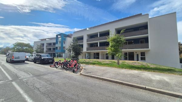 Appartement Saint Martin D Heres 5 pièce(s) 108 m2