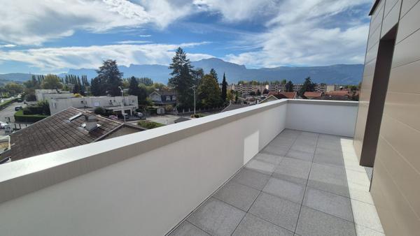 Appartement Saint Martin D Heres 5 pièce(s) 108 m2