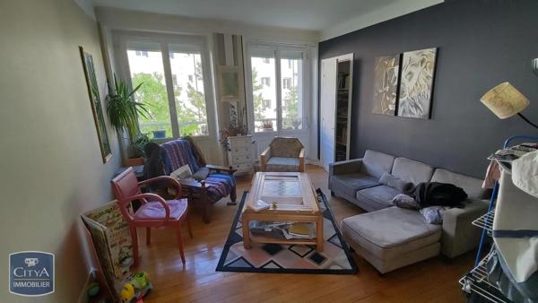 Appartement à louer 3 pièces 69.96m² Brest (29200)