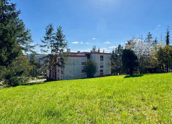 Appartement - 4 pièces - 98 m²