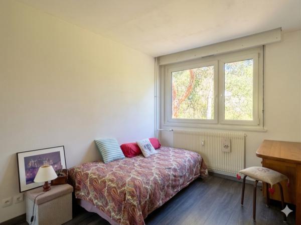 Appartement - 4 pièces - 98 m²