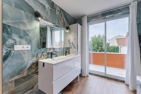 Villeurbanne – Maison 1950 rénovée avec 4 chambres et sous-sol
