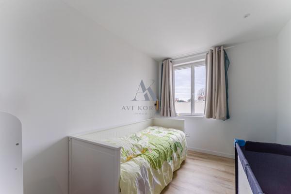 Villeurbanne – Maison 1950 rénovée avec 4 chambres et sous-sol