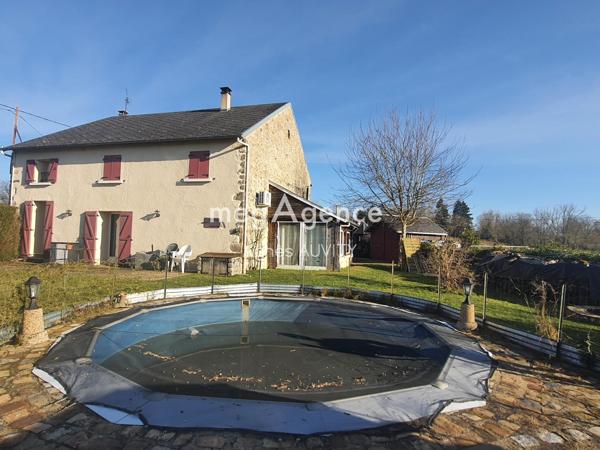 Maison à LA PETITE-MARCHE, 03420 - 6 pièces 149m²