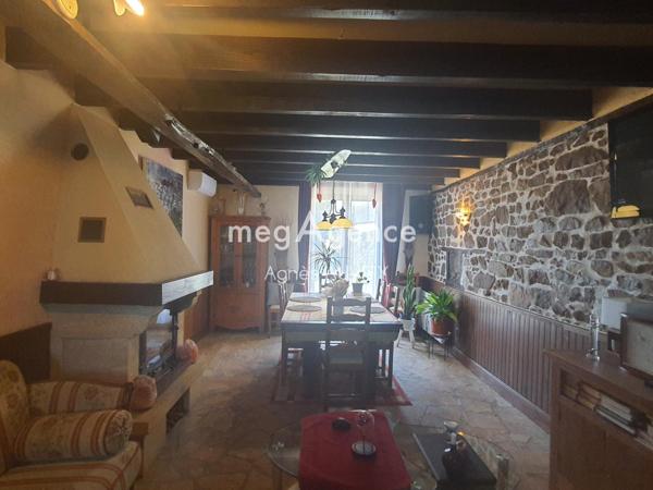 Maison à LA PETITE-MARCHE, 03420 - 6 pièces 149m²