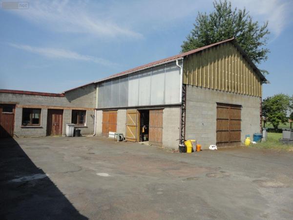 Propriete à vendre à Bailleul dans le Nord (59270), ref : F11398