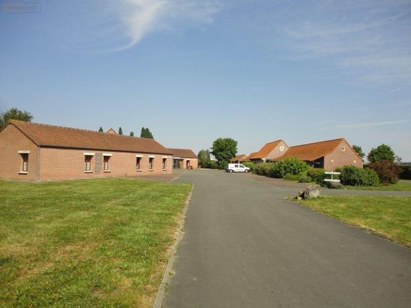 Propriete à vendre à Bailleul dans le Nord (59270), ref : F11398