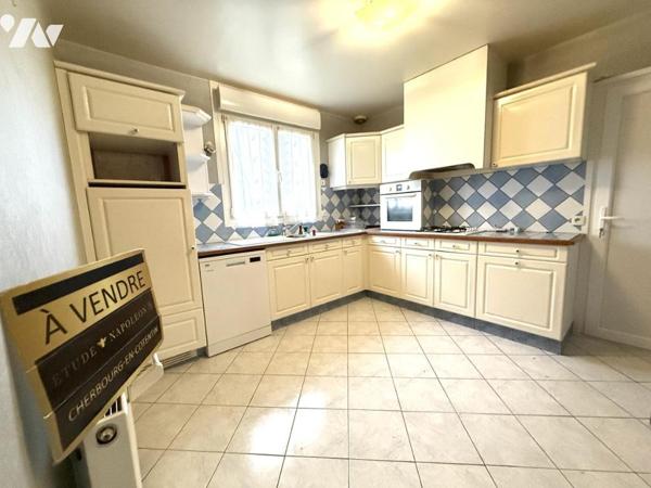 TOURLAVILLE Nouveauté- maison de plain pied bon état général.