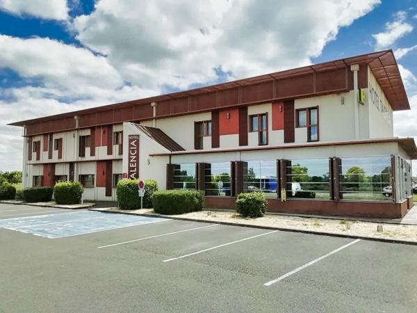 Commerce à vendre à Thouars (79100) - Deux-Sèvres