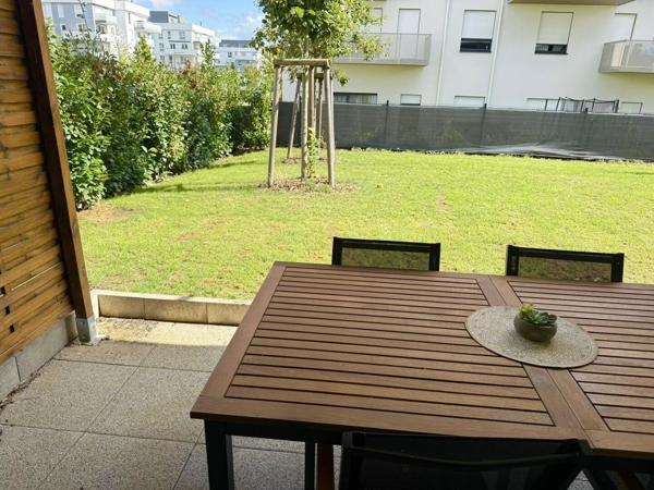 T3 en rez de jardin avec terrasse et jardin