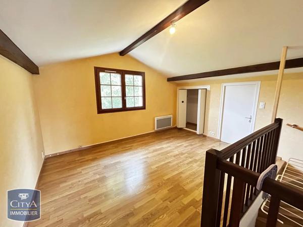Maison à louer 6 pièces 110.9m² Bretagne-de-Marsan (40280)