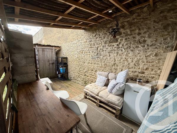 Maison à vendre  4 pièces - 81,90 m 2   SAUJON  - 17