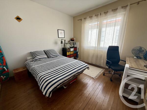Maison à vendre  4 pièces - 81,90 m 2   SAUJON  - 17