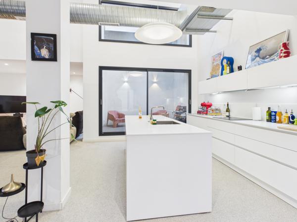 Appartement
         4 pièces
        - 182 m² Exclusivité 279 000 € *