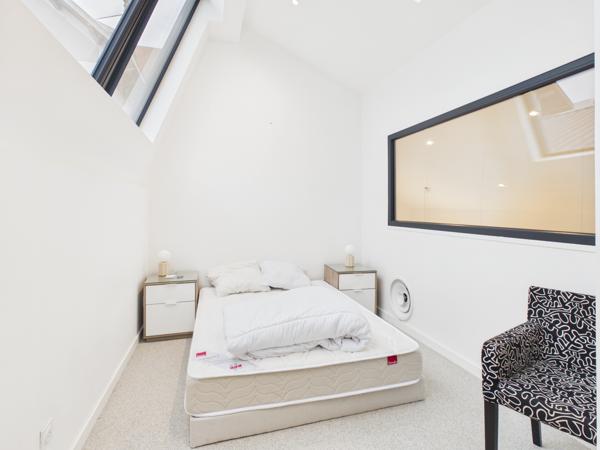 Appartement
         4 pièces
        - 182 m² Exclusivité 279 000 € *