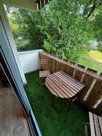 Saint-Georges-de-Didonne (17110) 

STUDIO PROCHE MER ET CENTRE VILLE