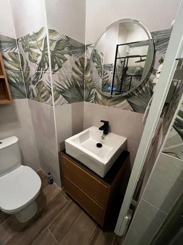 Saint-Georges-de-Didonne (17110) 

STUDIO PROCHE MER ET CENTRE VILLE