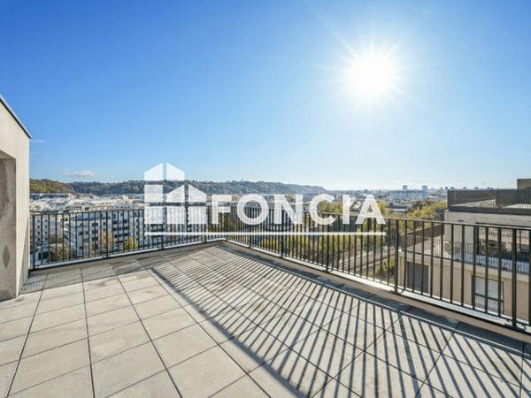 Location Appartement 4 pièces 90.3 m² - 194 / 196 RUE DES QUEYRIES Bordeaux 33100