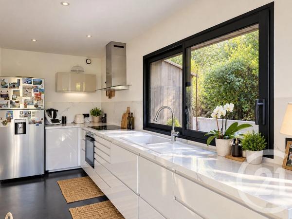 Maison à vendre  4 pièces - 86 m 2   LECCI  - 201