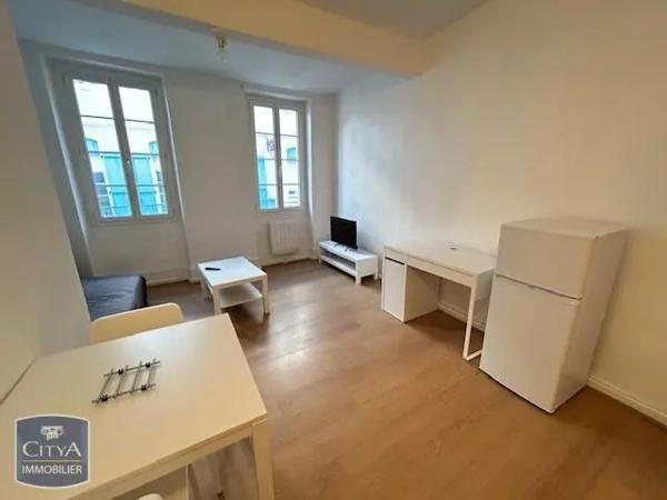 Appartement à louer 1 pièce 18.88m²