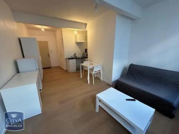Appartement à louer 1 pièce 18.88m²